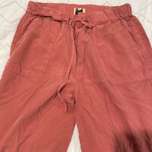Wide leg pants